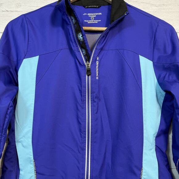 Brooks shelter technology Womens size small lightweight running jacket blue - Picture 2 of 6